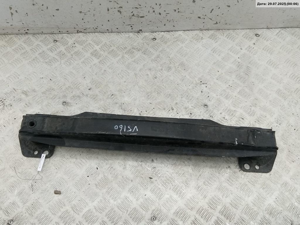 Усилитель переднего бампера