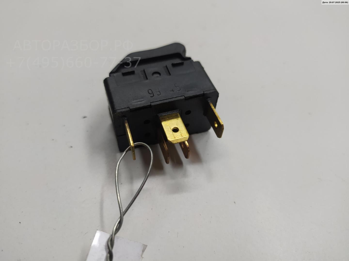 Кнопка стеклоподъемника