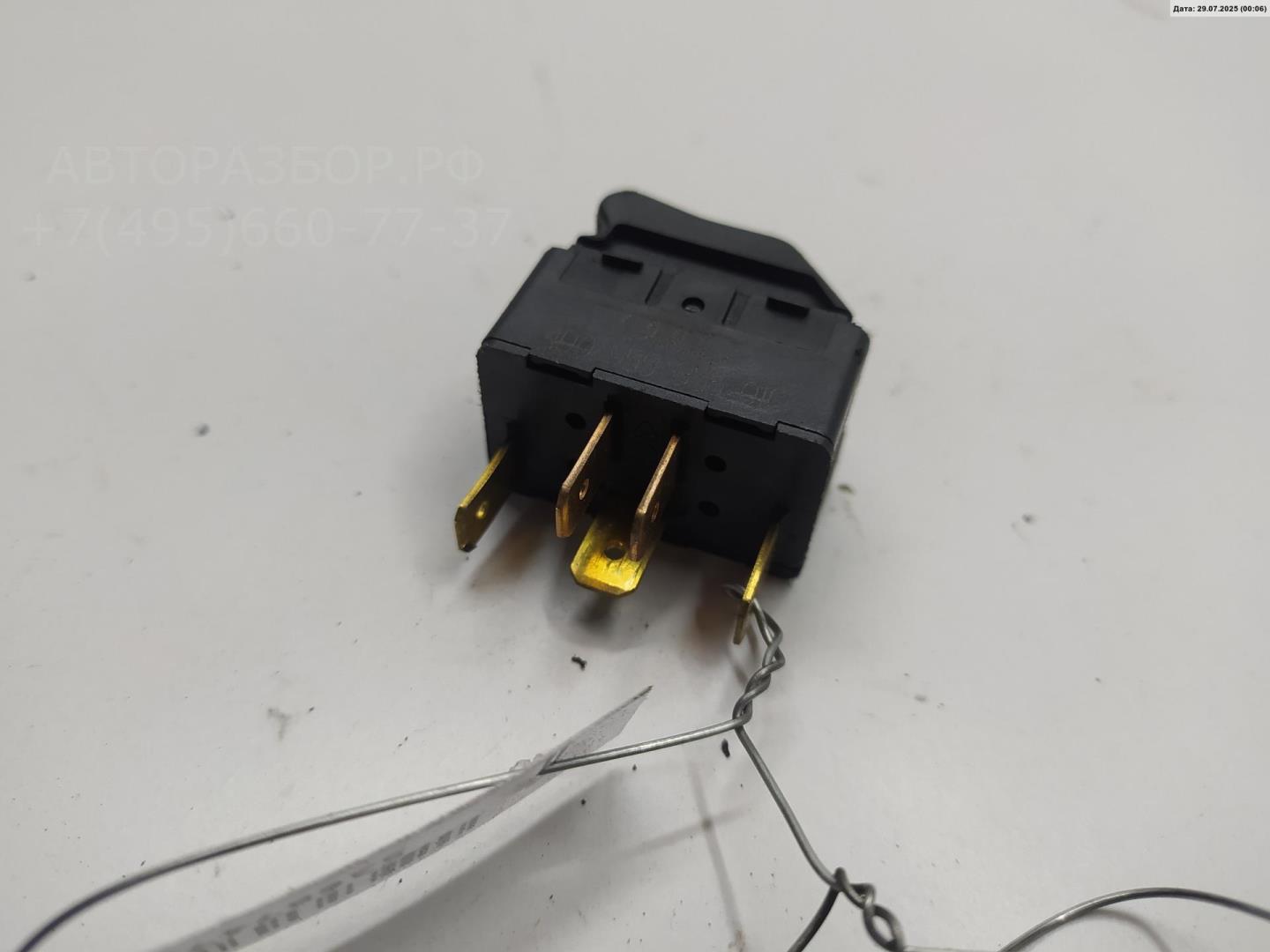 Кнопка стеклоподъемника