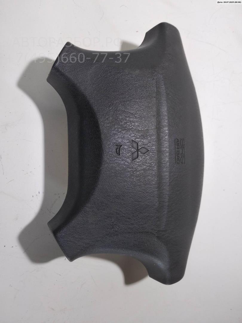 Подушка безопасности в рулевое колесо