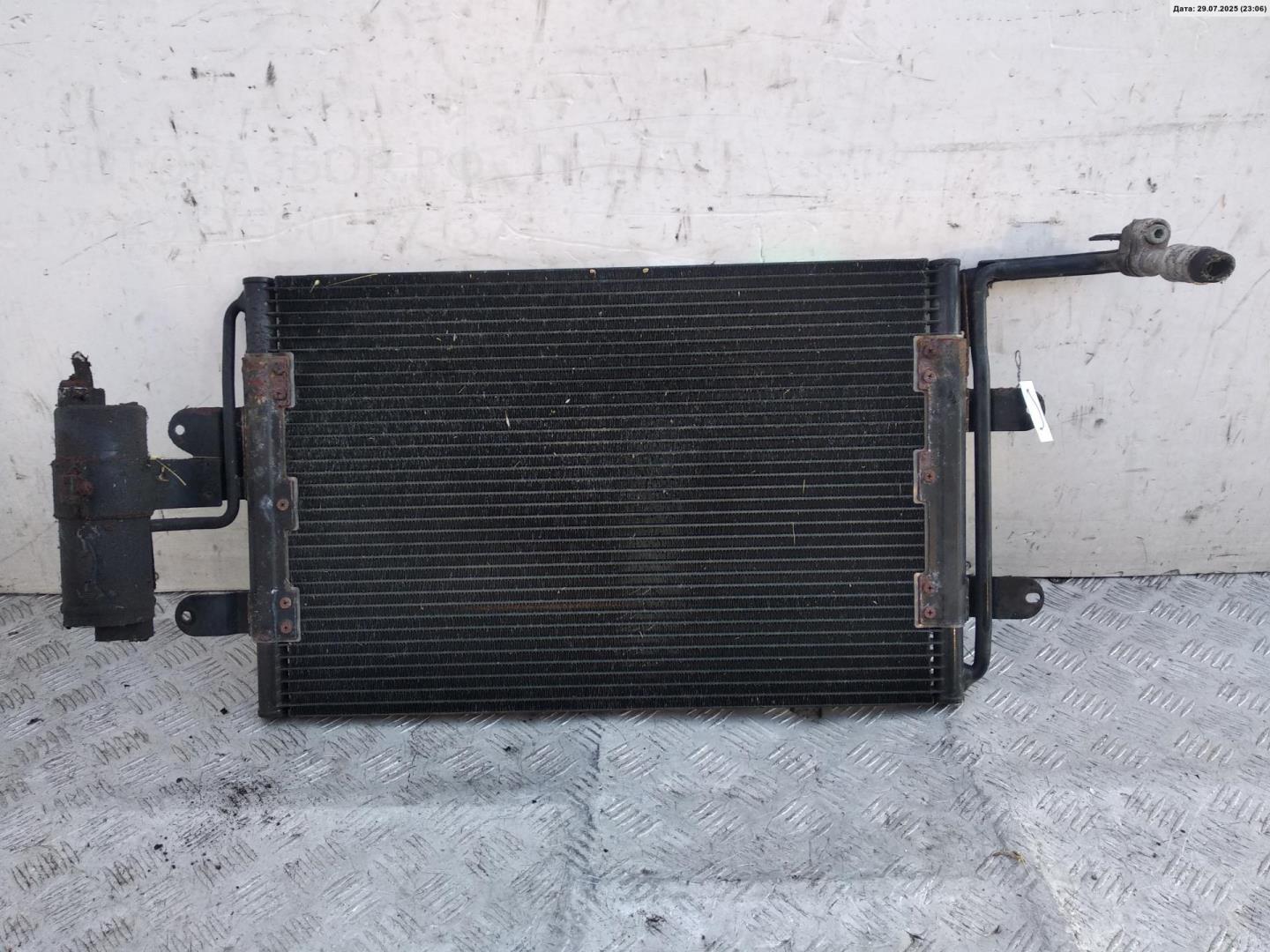 Радиатор кондиционера / конденсер