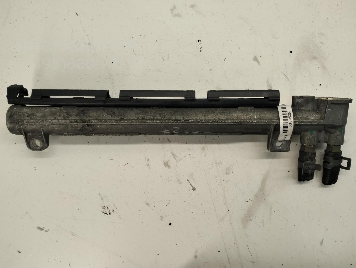 Рейка топливная (рампа)