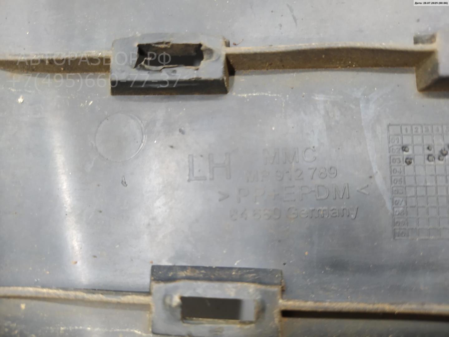 Решетка в бампер левая