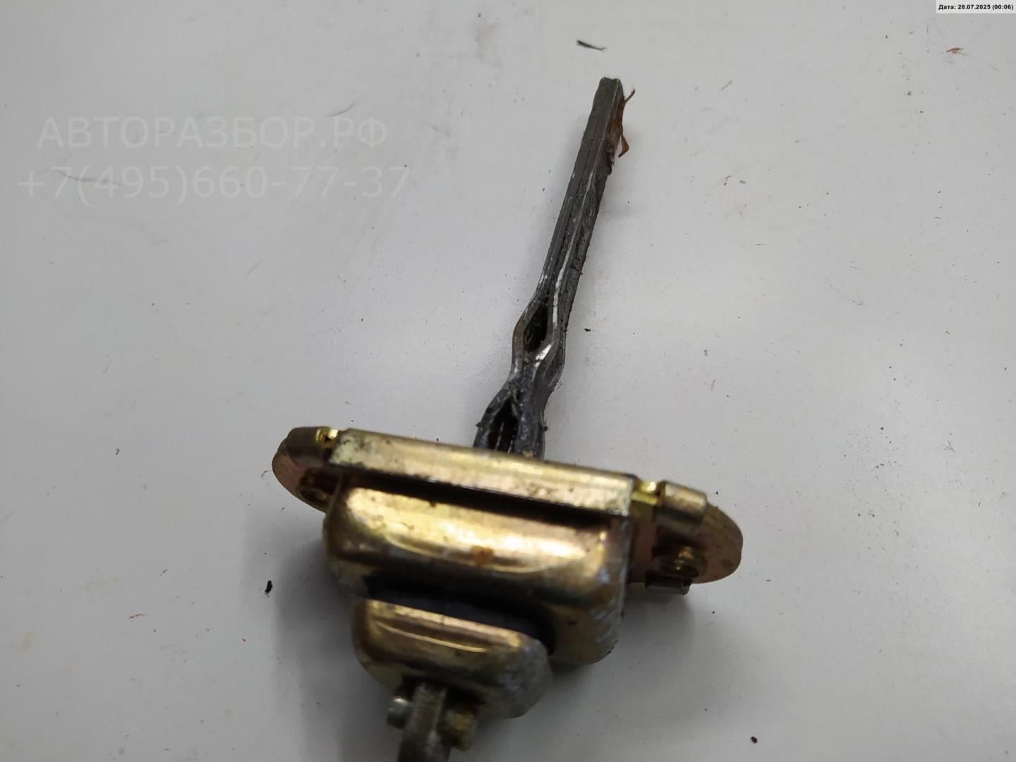 Ограничитель двери