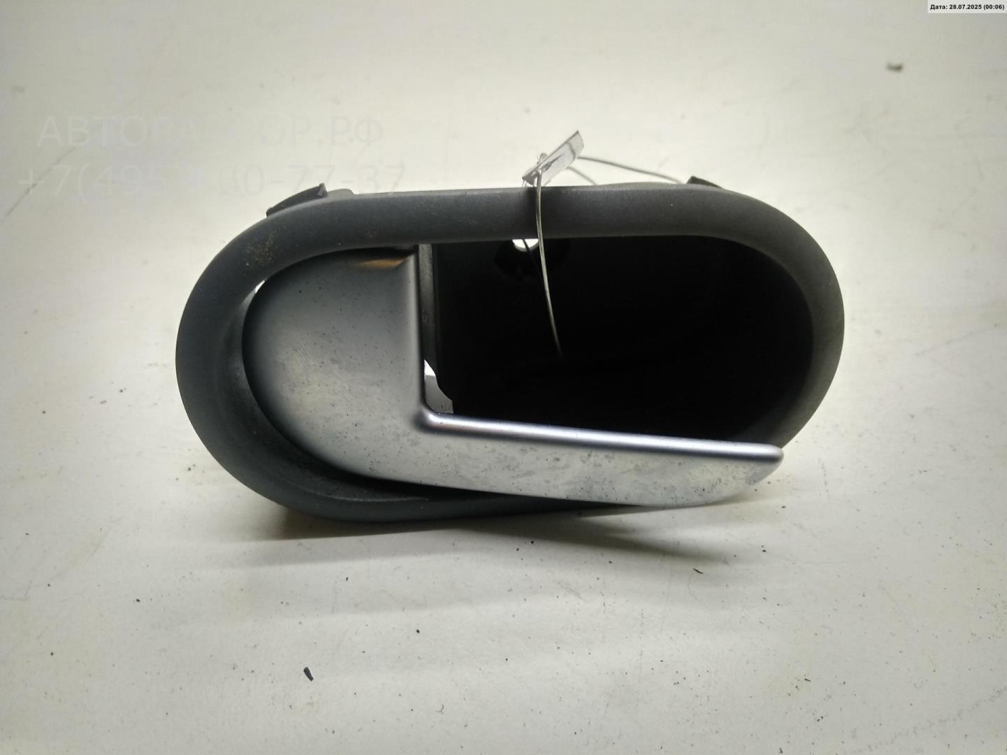 Ручка двери задней внутренняя левая