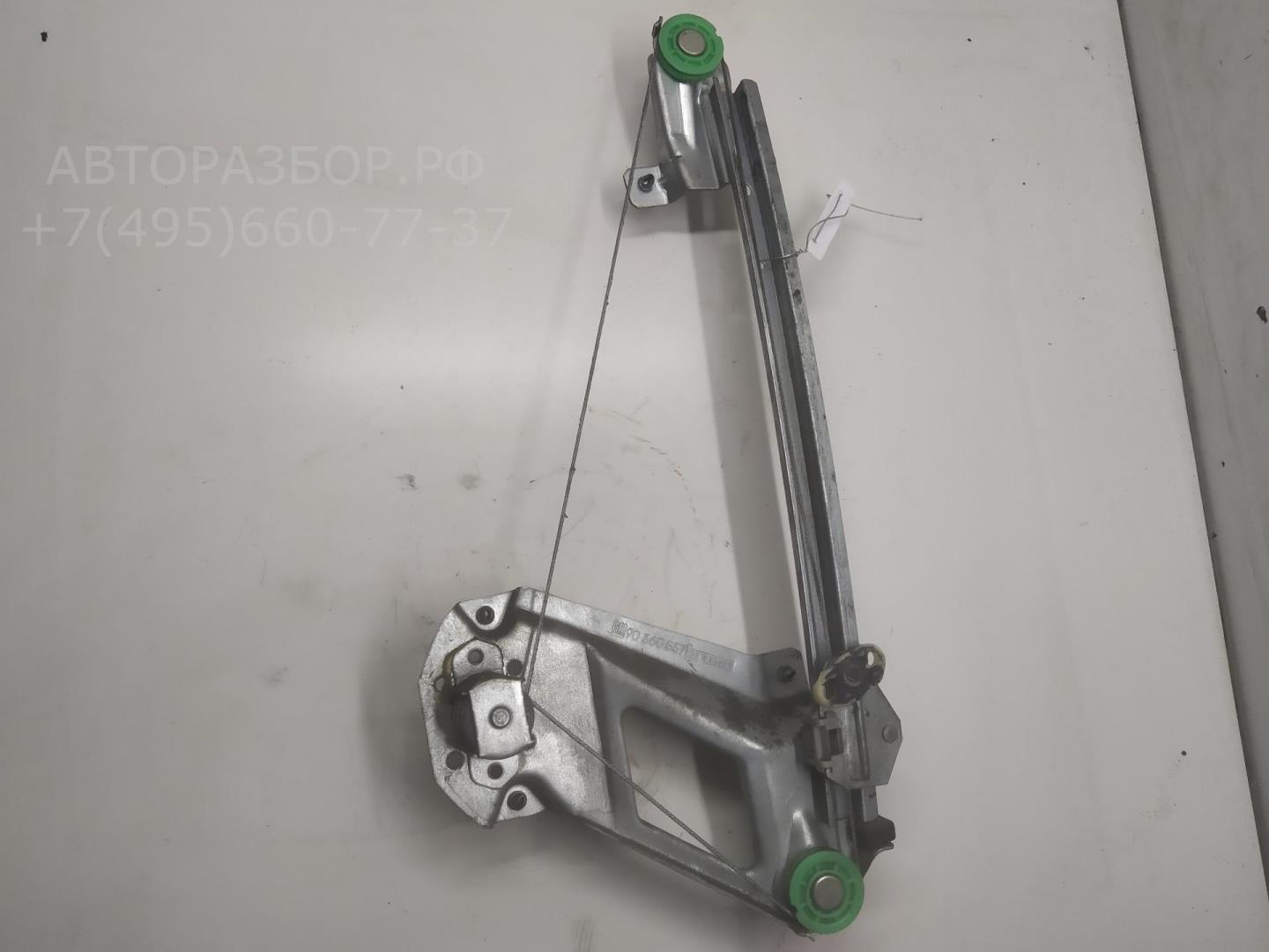 Стеклоподъемник механ. задний левый