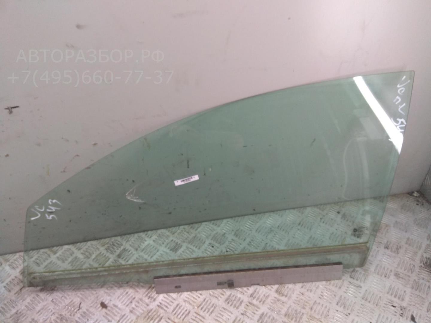 Стекло двери передней левой