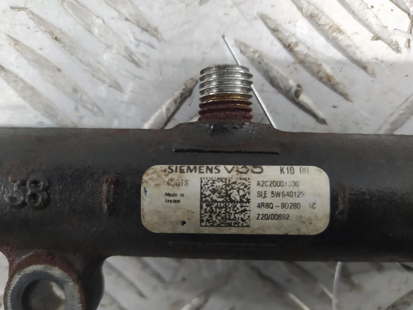 Рейка топливная (рампа)