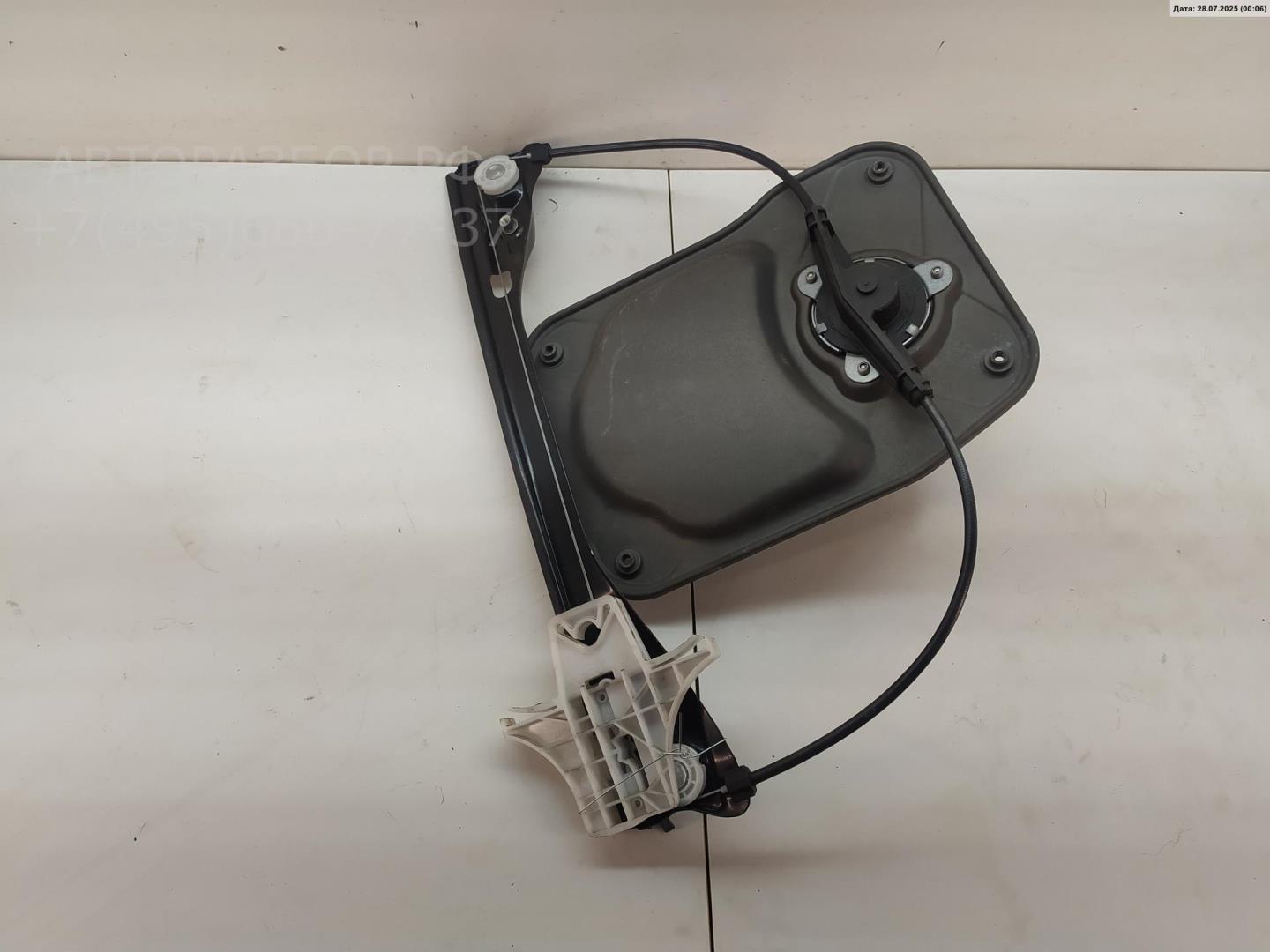Стеклоподъемник механ. задний правый