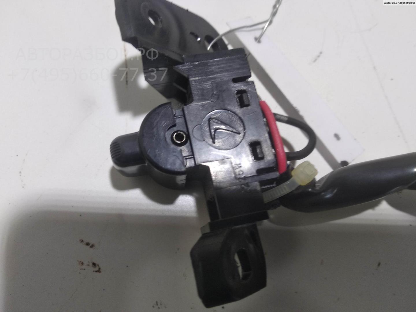 Кнопка стеклоподъемника