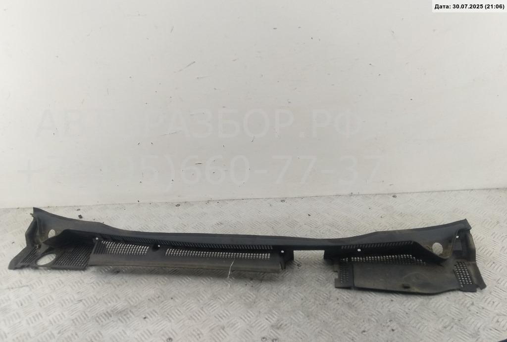 Решетка стеклоочистителей (Жабо)