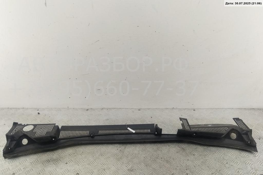 Решетка стеклоочистителей (Жабо)