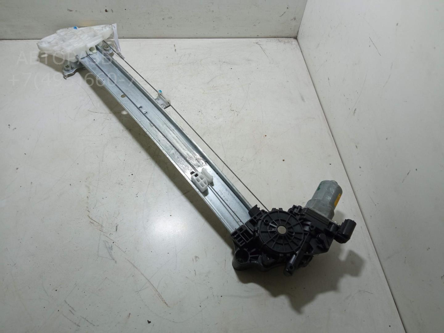 Стеклоподъемник электр. задний правый