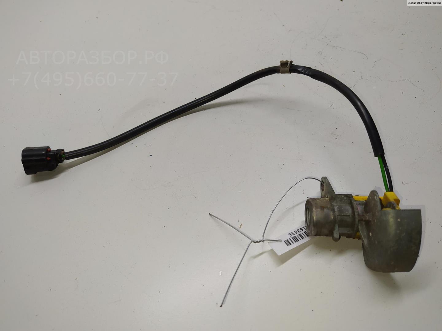 Вставка замка двери