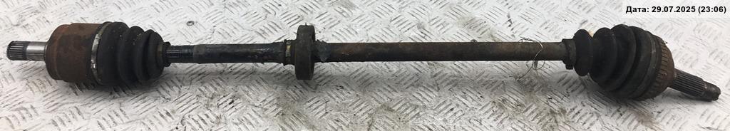 Полуось передняя левая