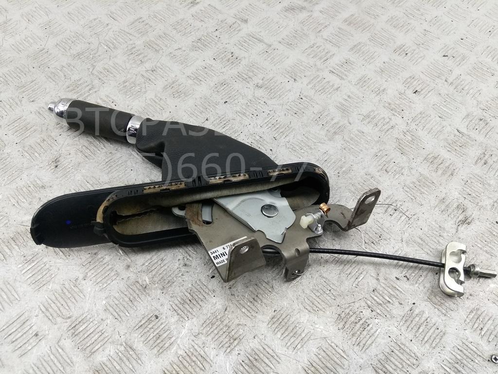 Рычаг стояночного тормоза