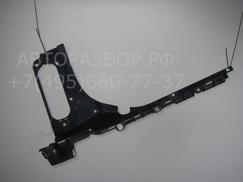 Кронштейн заднего бампера правый