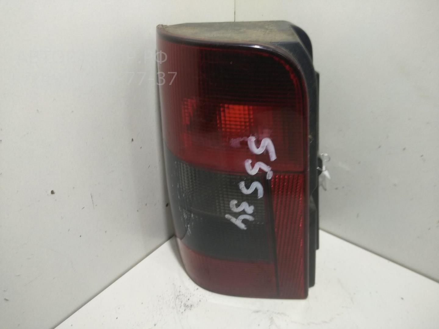 Фонарь задний левый