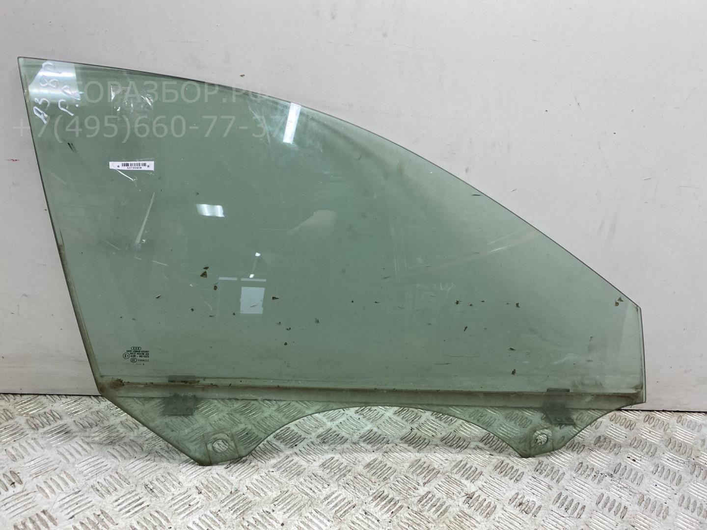 Стекло двери передней правой
