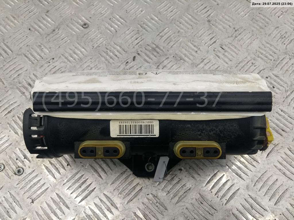 Подушка безопасности пассажирская (в торпедо)