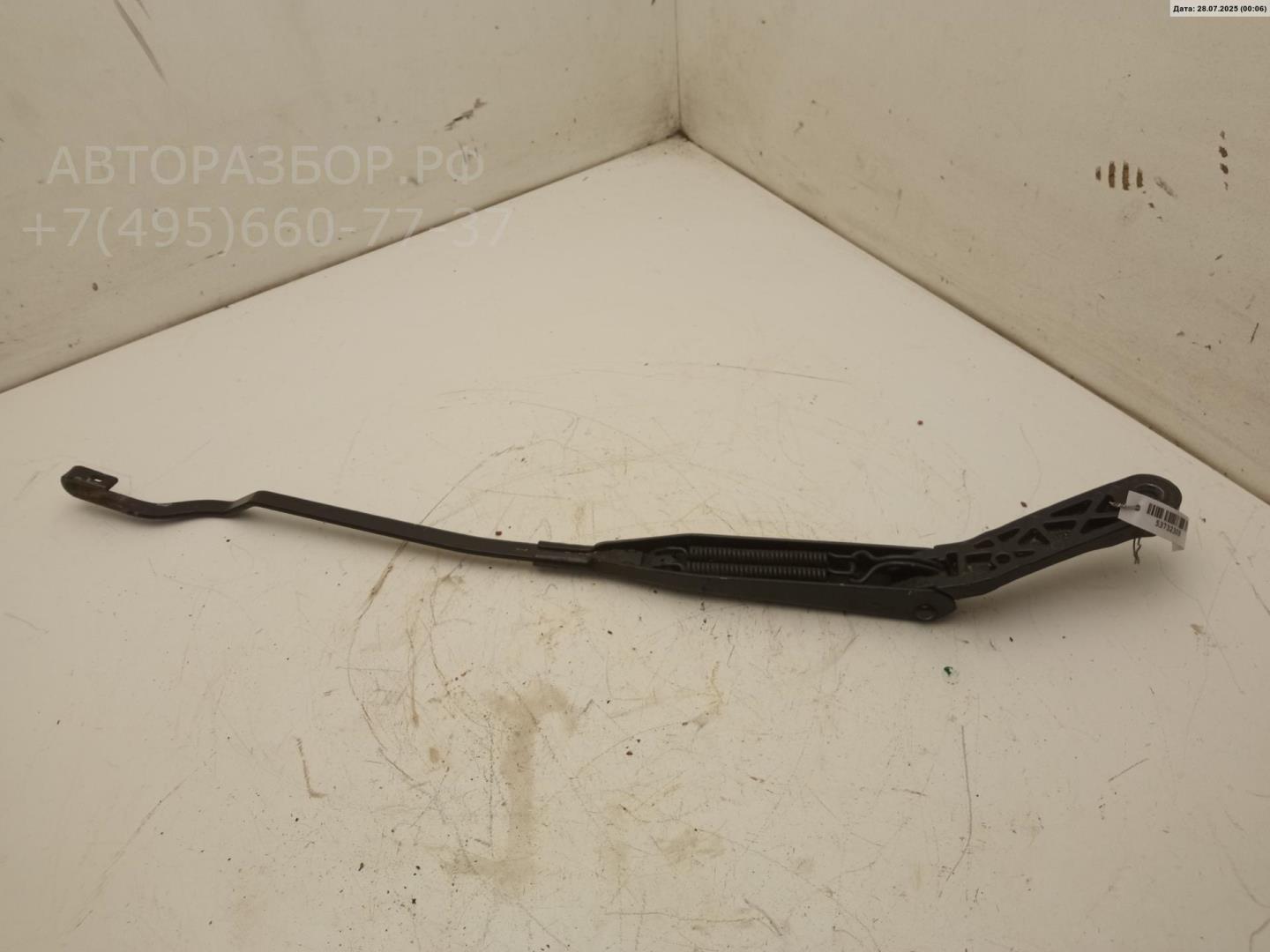 Поводок стеклоочистителя передний левый