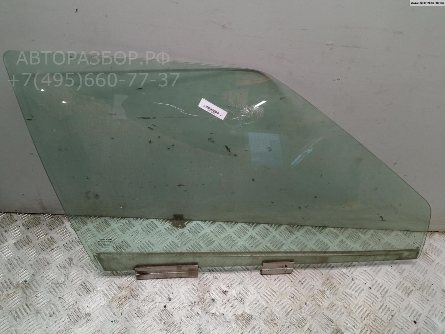 Стекло двери передней правой