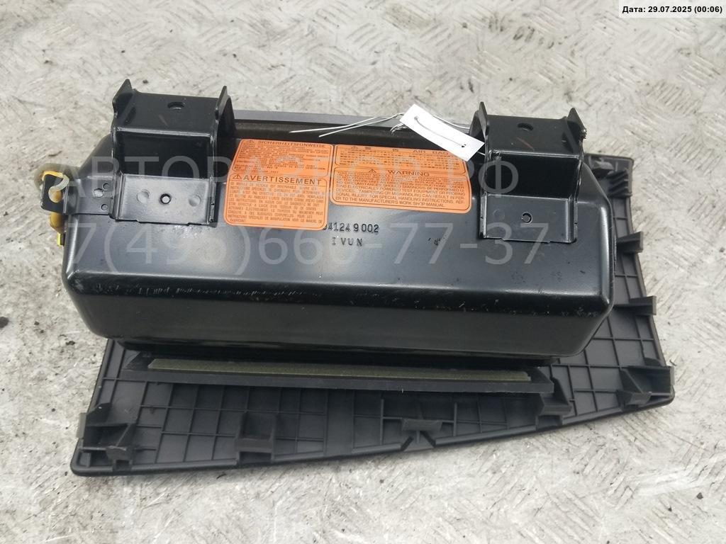 Подушка безопасности пассажирская (в торпедо)