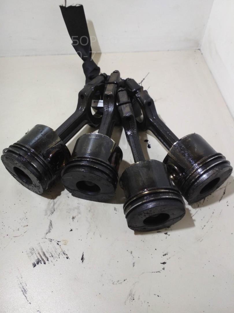 Поршень с шатуном