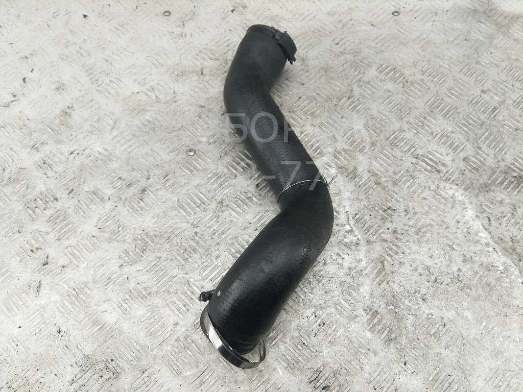 Патрубок интеркулера