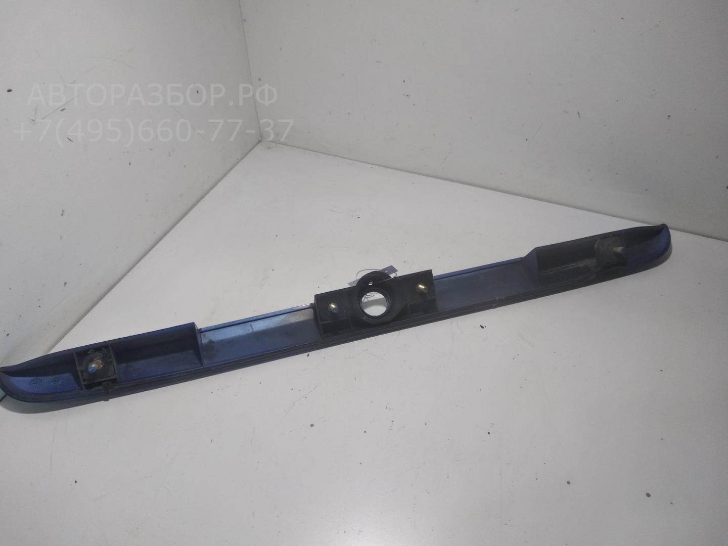 Накладка крышки багажника