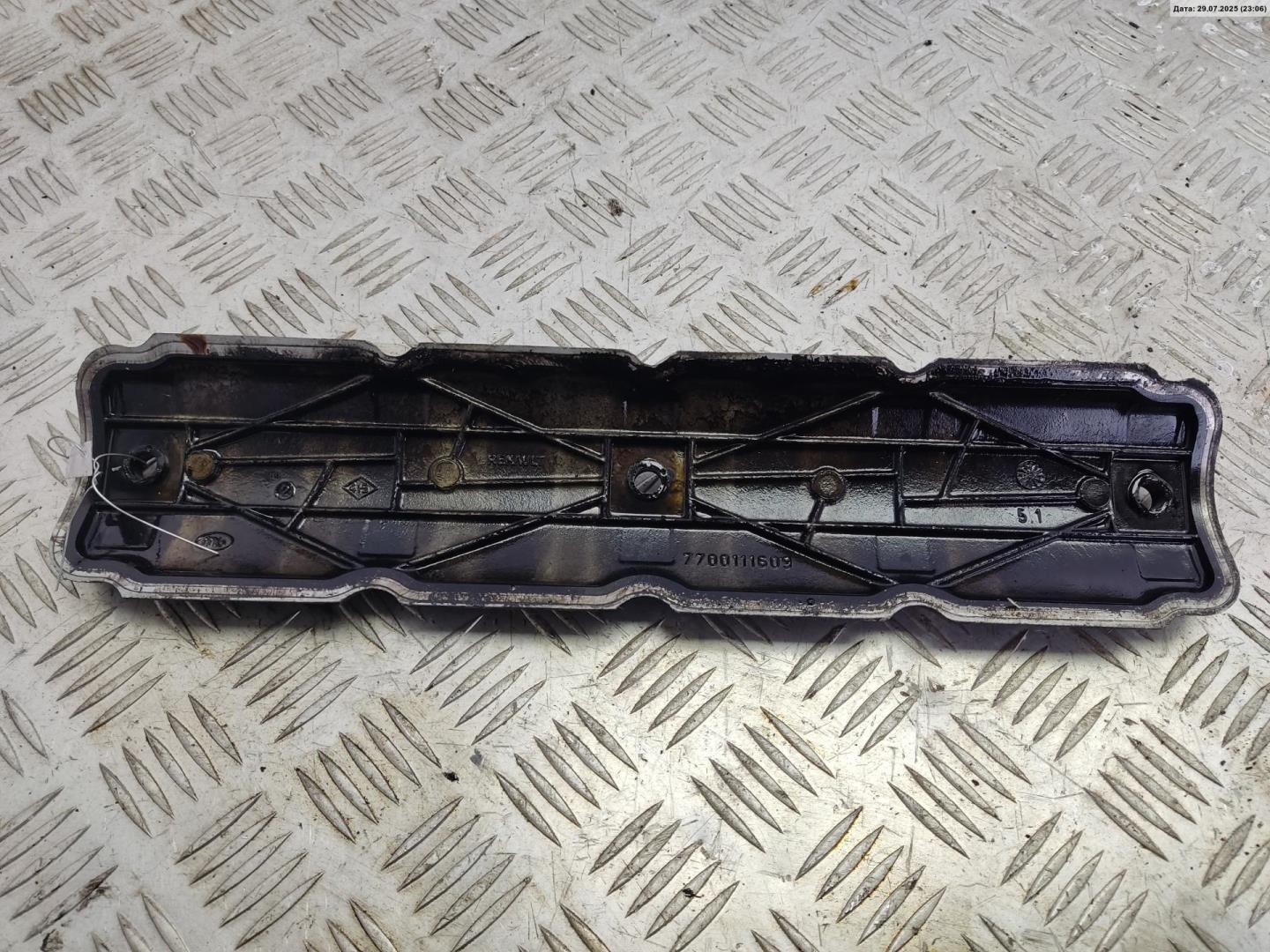 Крышка клапанная ГБЦ