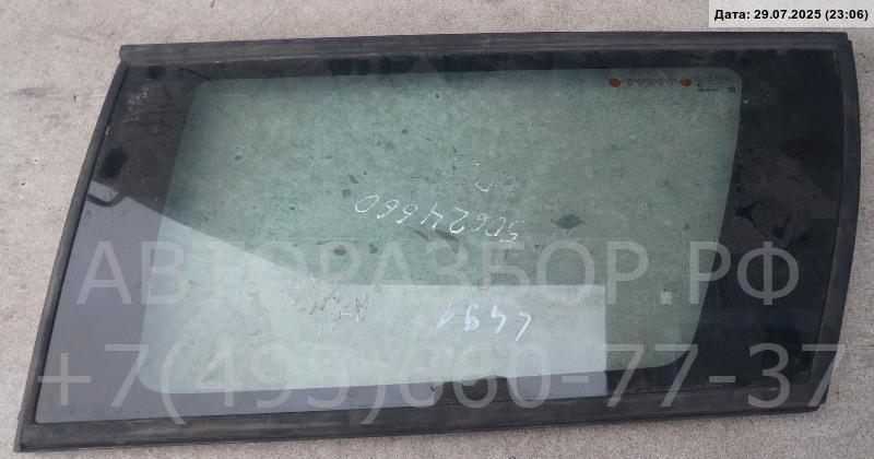 Стекло кузовное глухое правое
