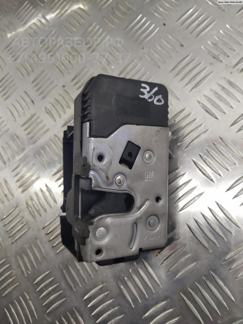 Замок двери передней правой