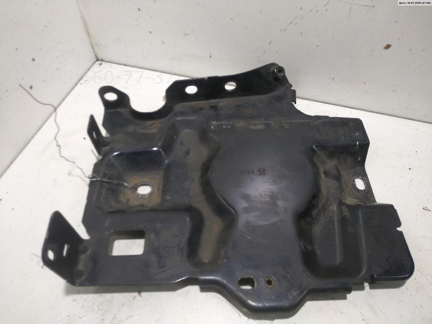 Крепление АКБ (корпус/подставка)