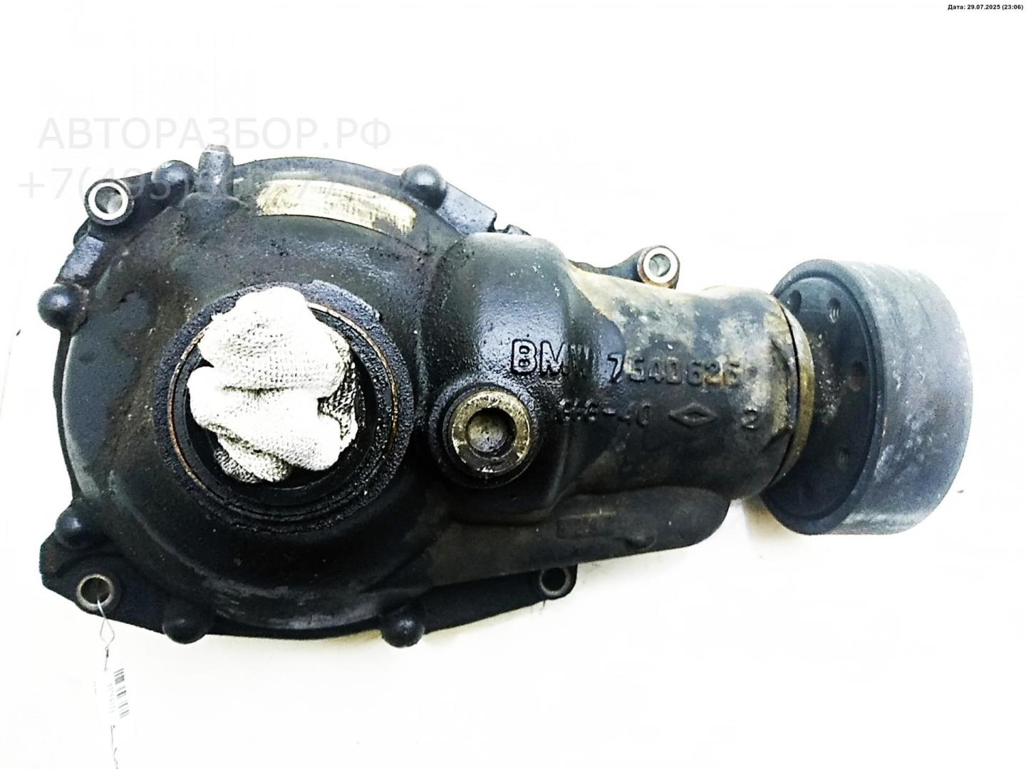 Редуктор переднего моста