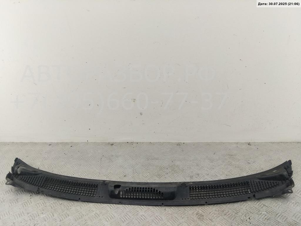 Решетка стеклоочистителей (Жабо)