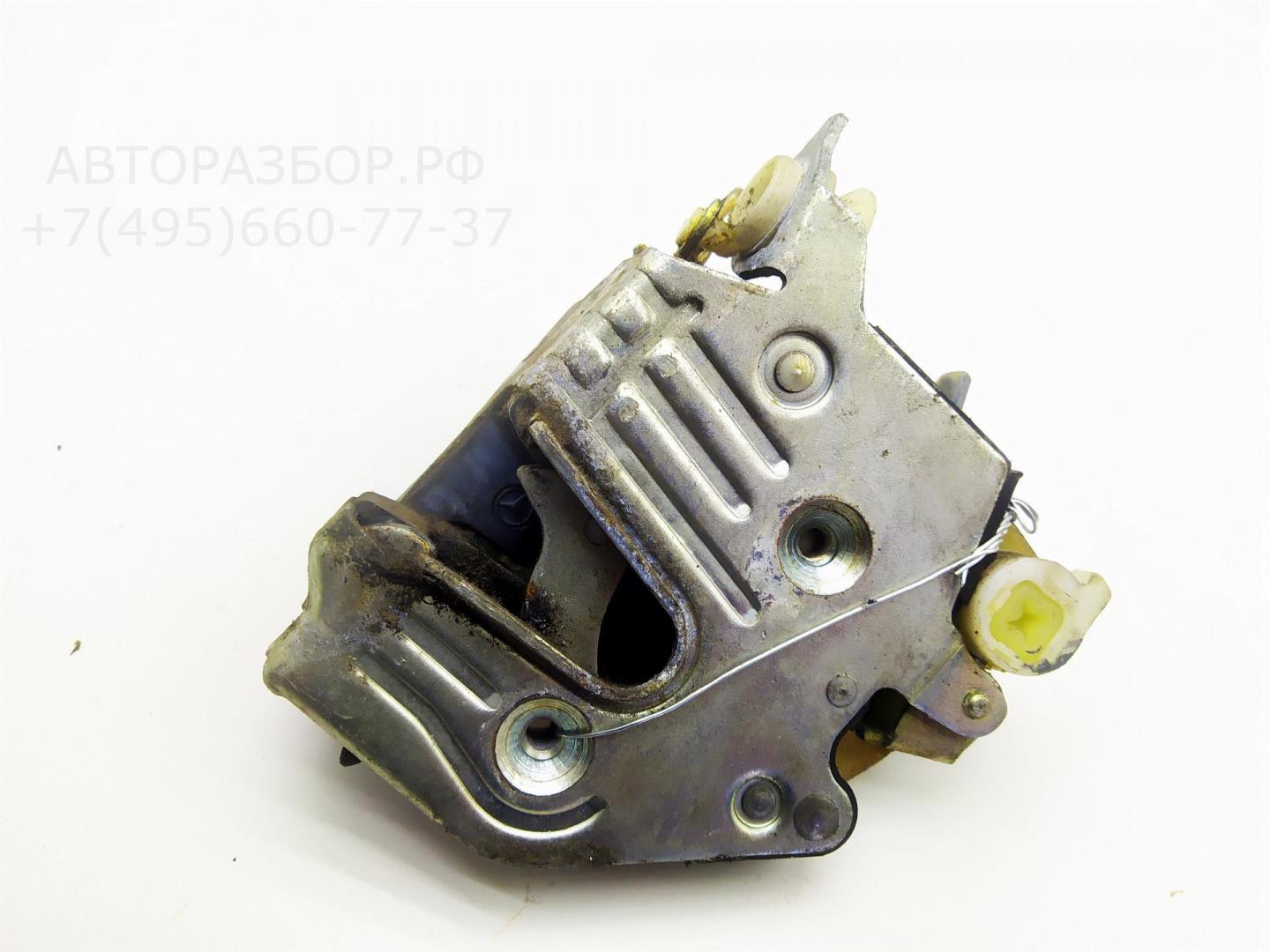 Замок двери передней правой