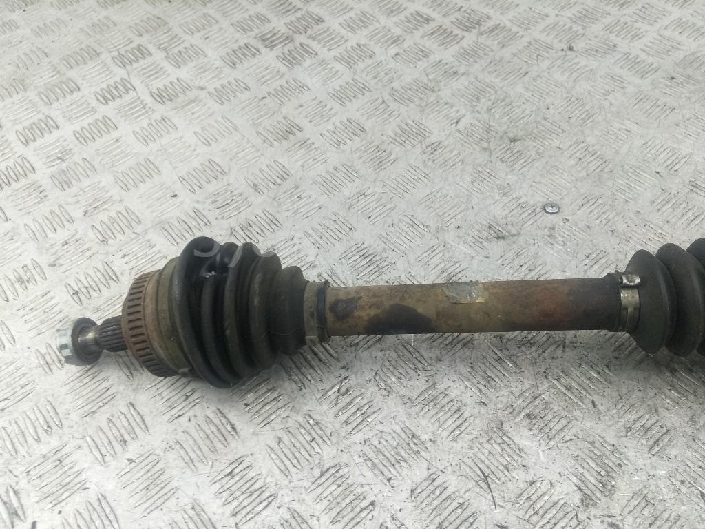 Полуось передняя правая