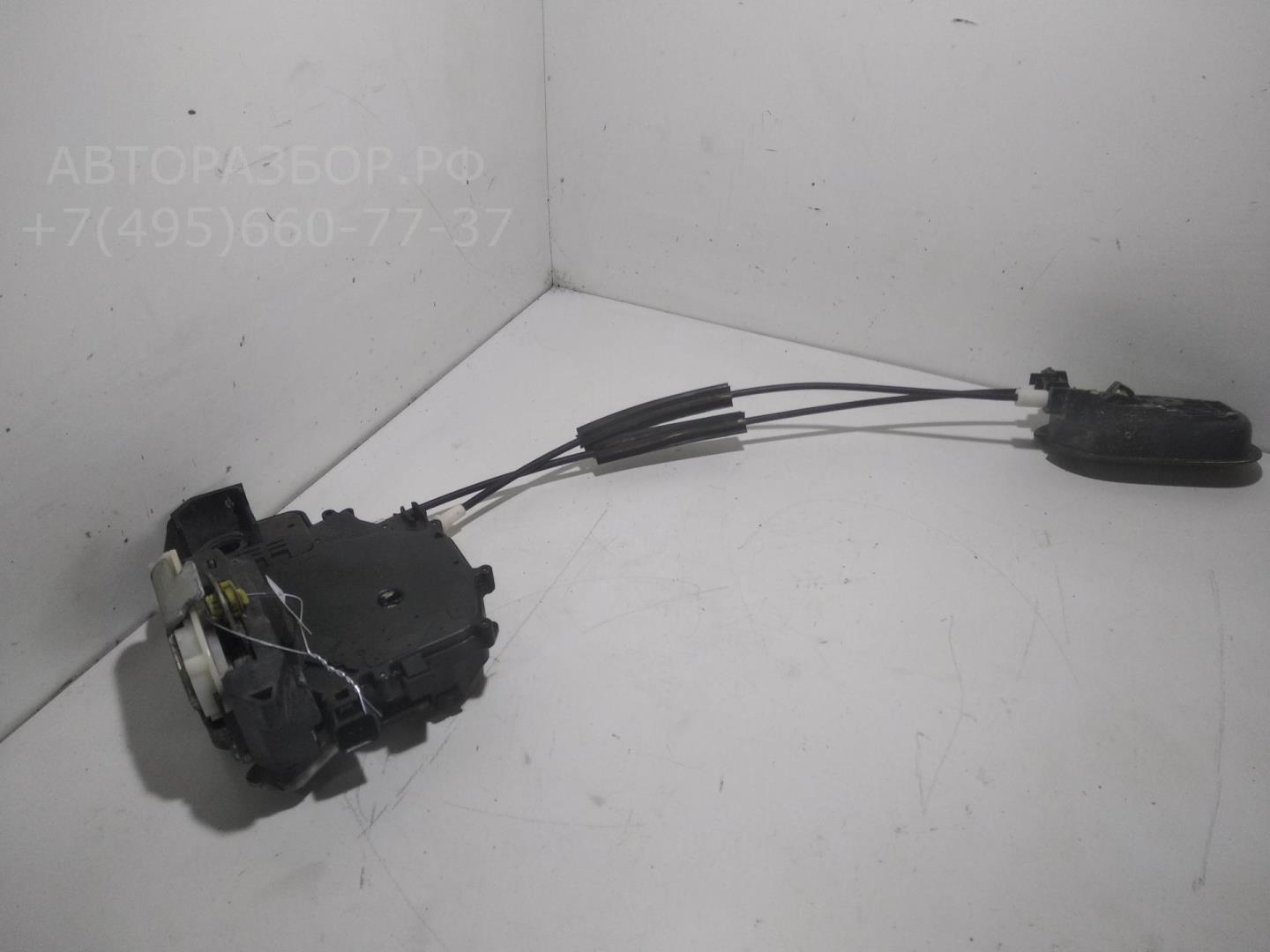 Замок двери задней правой