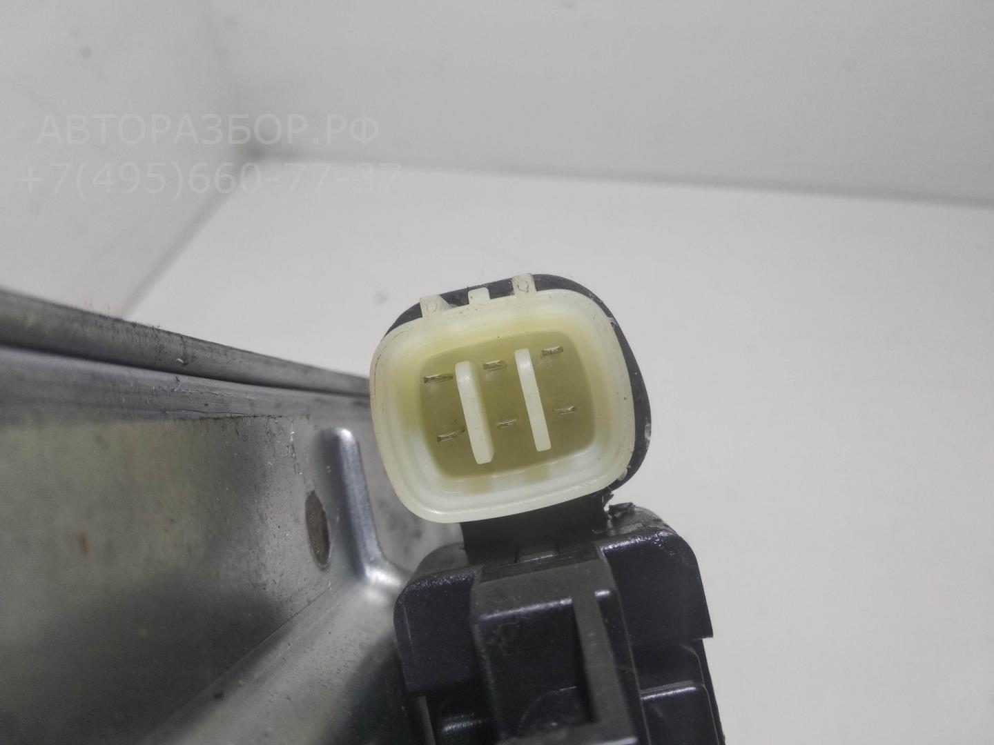 Стеклоподъемник электр. задний левый