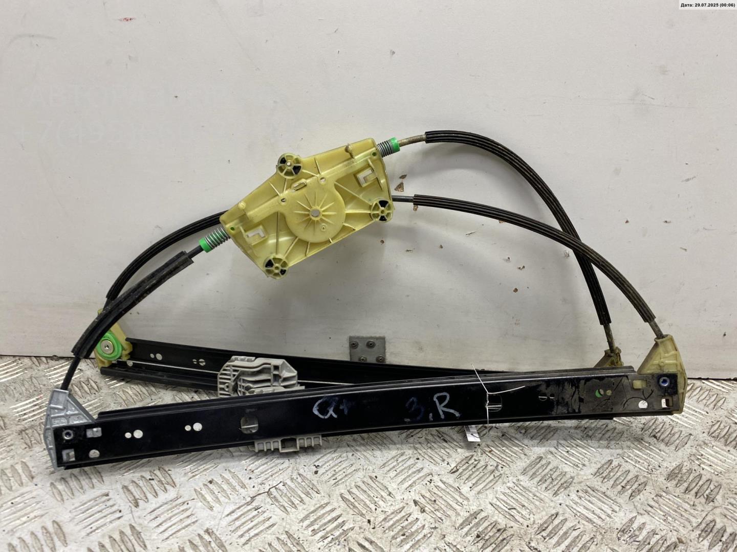 Стеклоподъемник электр. задний правый