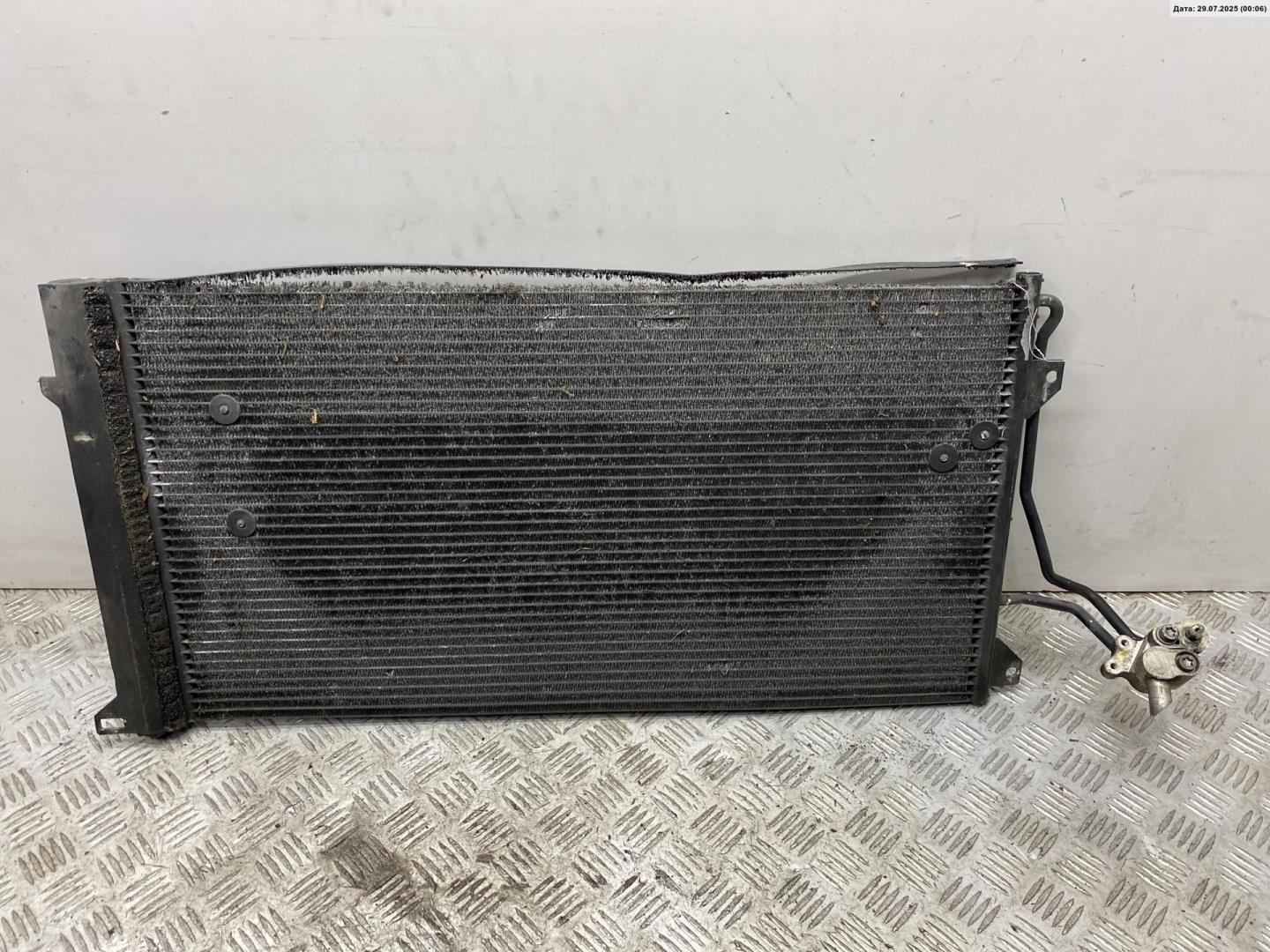 Радиатор кондиционера / конденсер