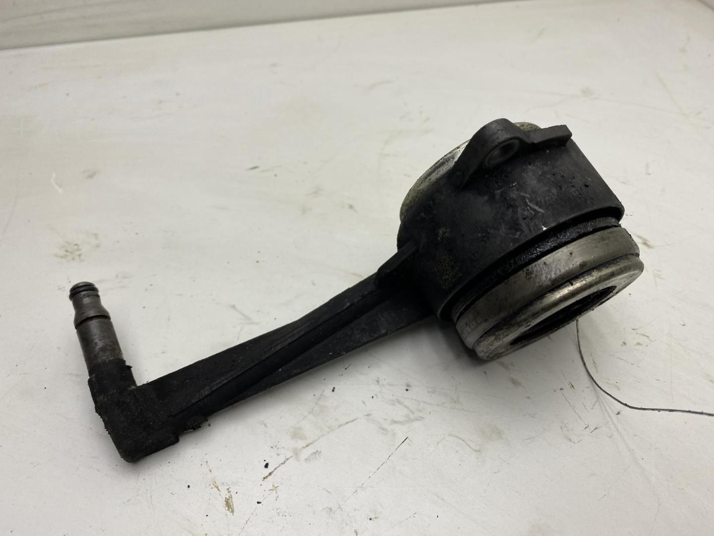 Цилиндр сцепления рабочий