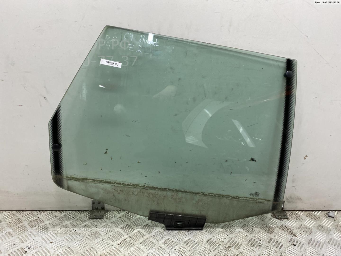 Стекло двери задней правой