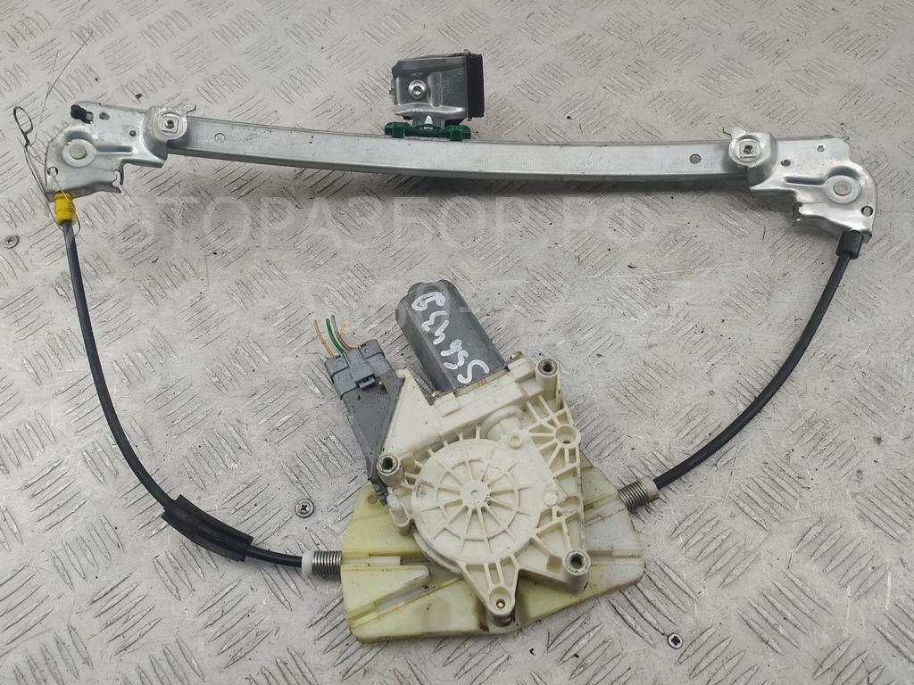 Стеклоподъемник электр. задний правый