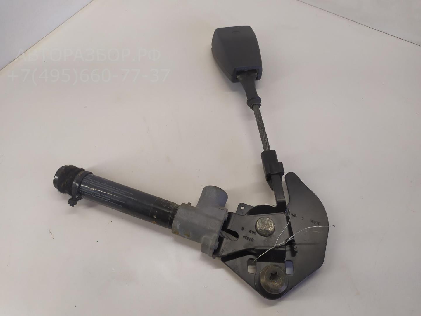 Ответная часть ремня безопасности