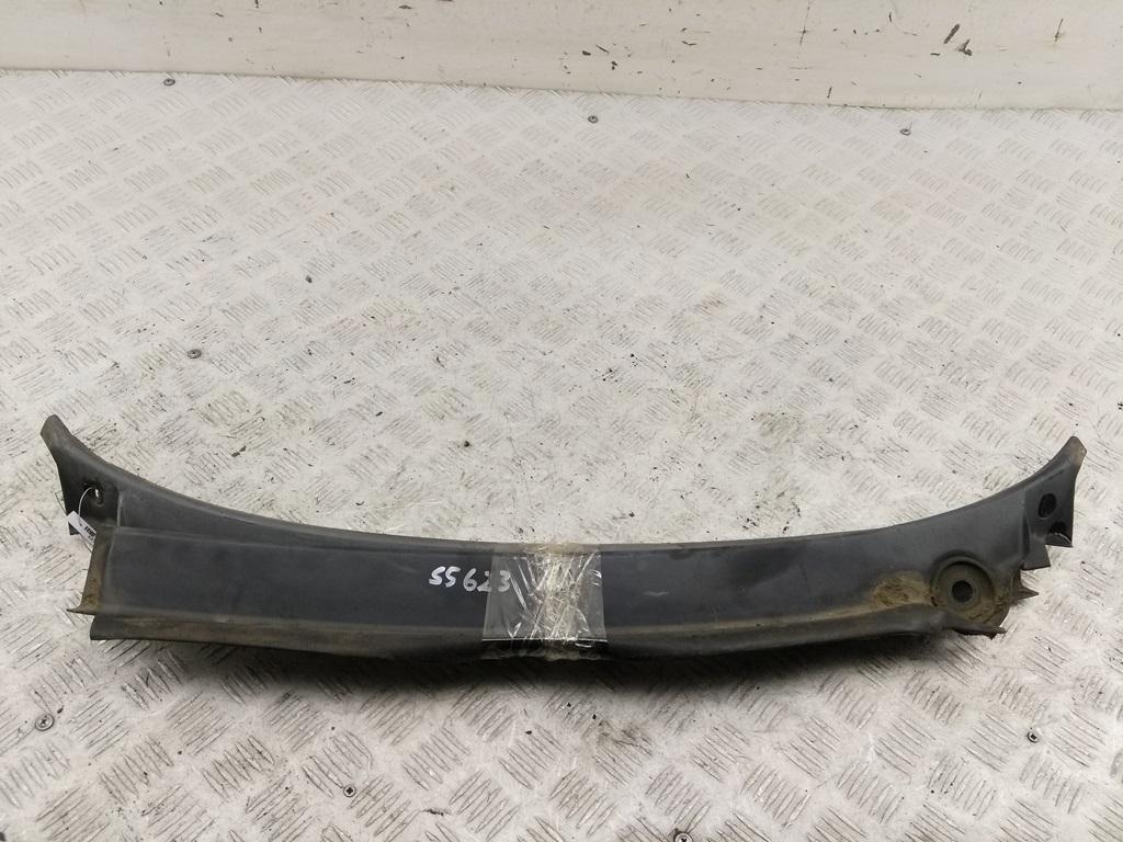 Решетка стеклоочистителей (Жабо)