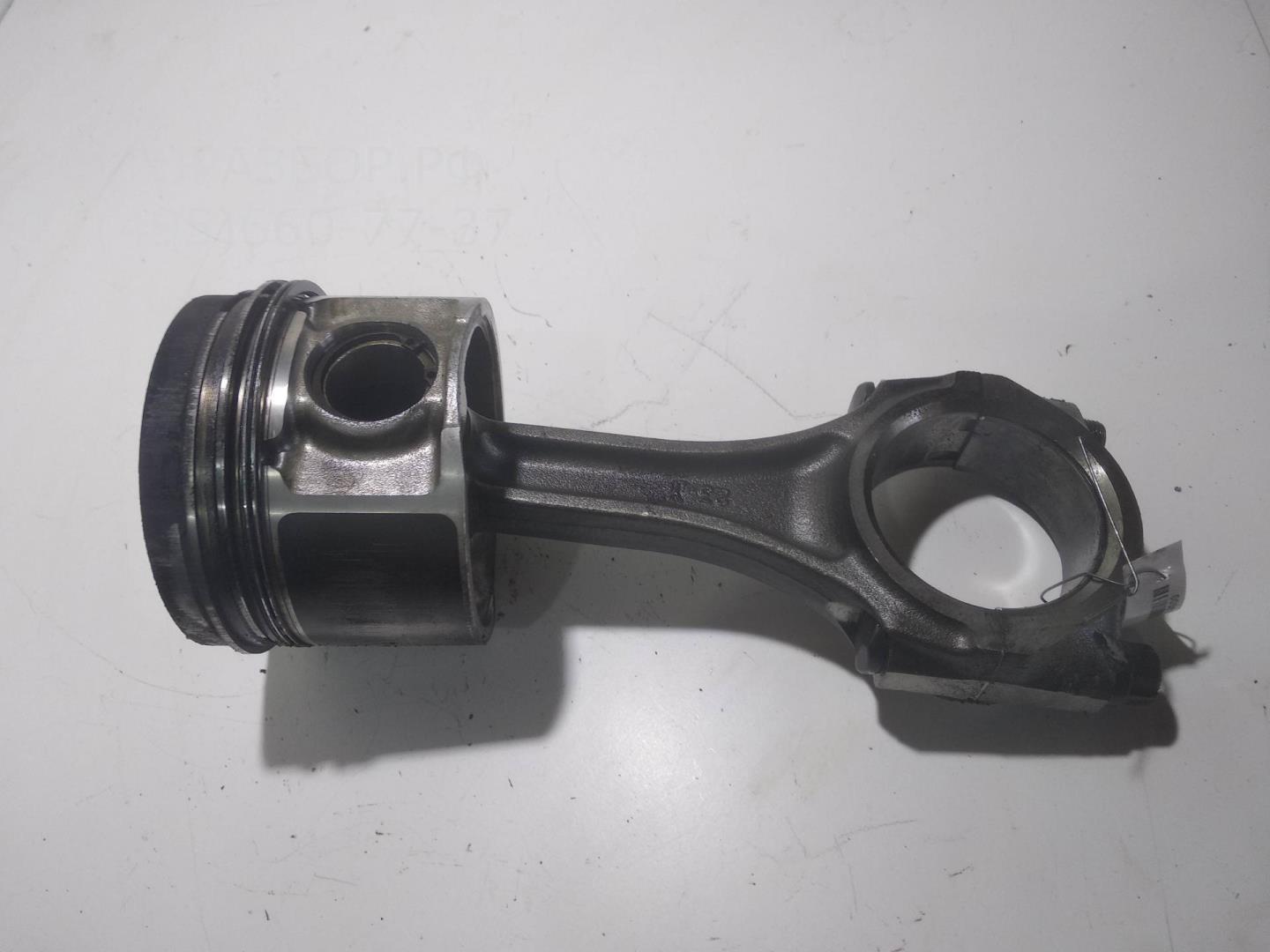 Поршень с шатуном