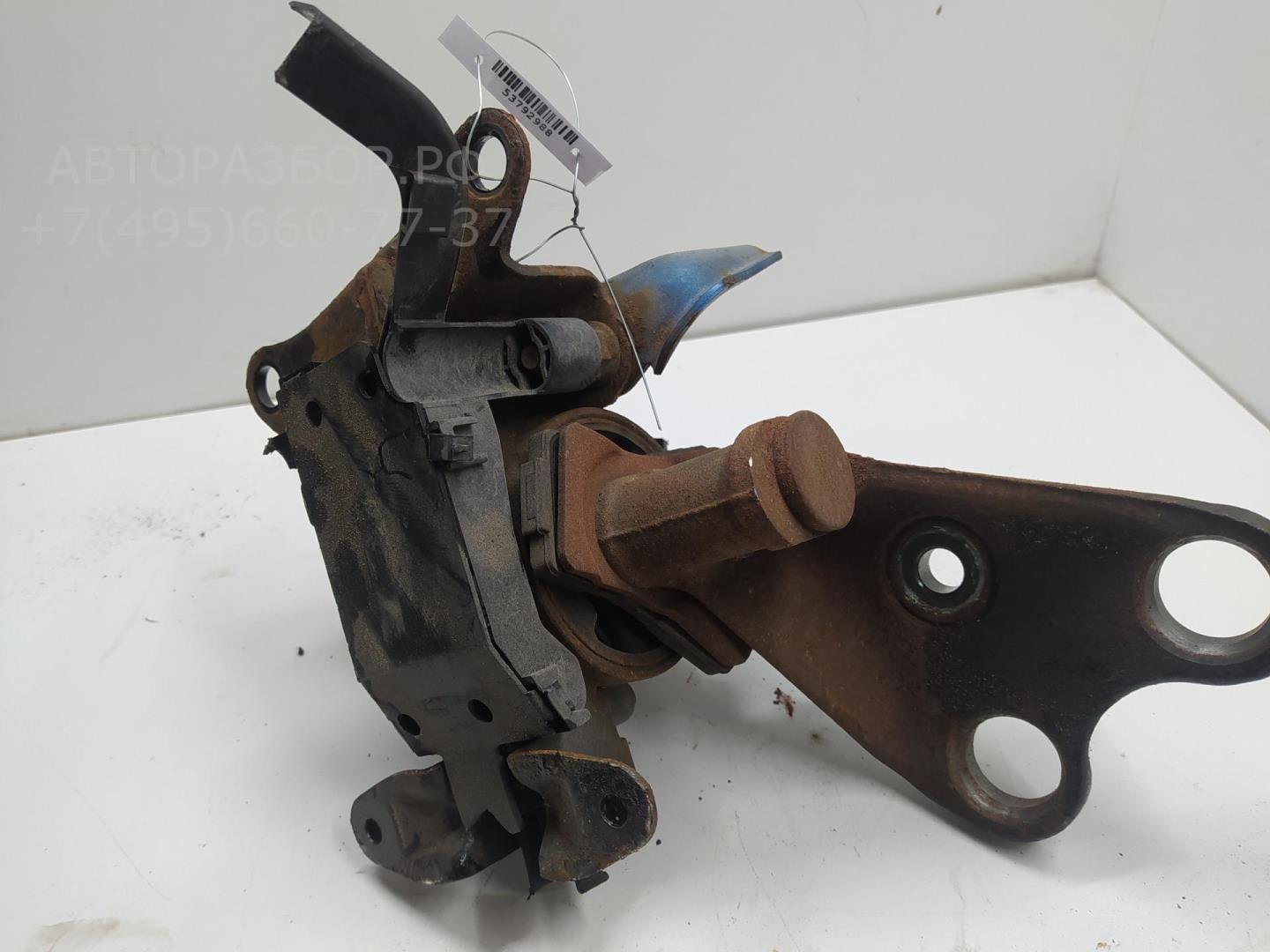 Опора двигателя левая