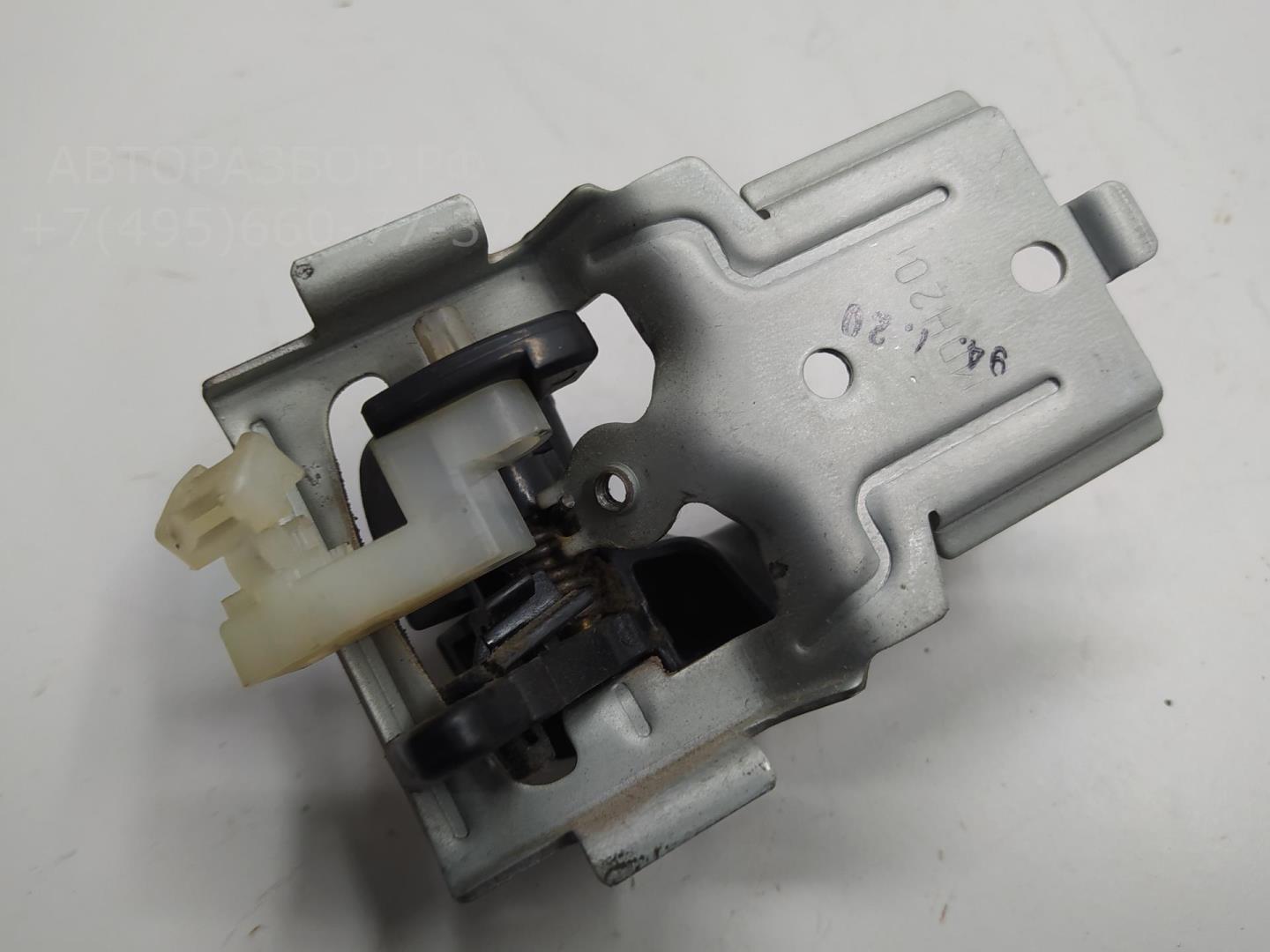 Ручка двери передней внутренняя правая